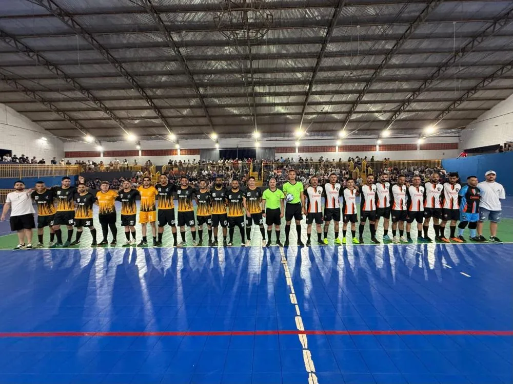 Ginásio lotado consagra a grande final do Campeonato Municipal de Futsal em Primeiro de Maio