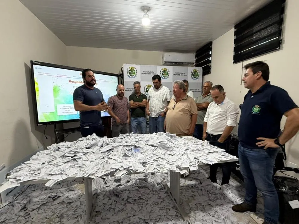 Prefeito Bruno Santa Rosa realiza sorteios do IPTU 2025 e da Campanha de Natal em transmissão ao vivo